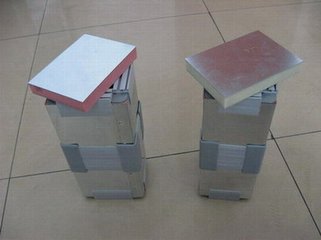 外鋁箔布內(nèi)抑菌涂層玻纖復(fù)合風(fēng)管 外鋁箔布內(nèi)抑菌涂層玻纖復(fù)合風(fēng)管